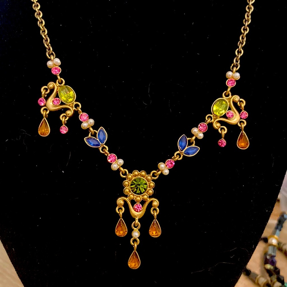 Gorgeous vintage  necklace